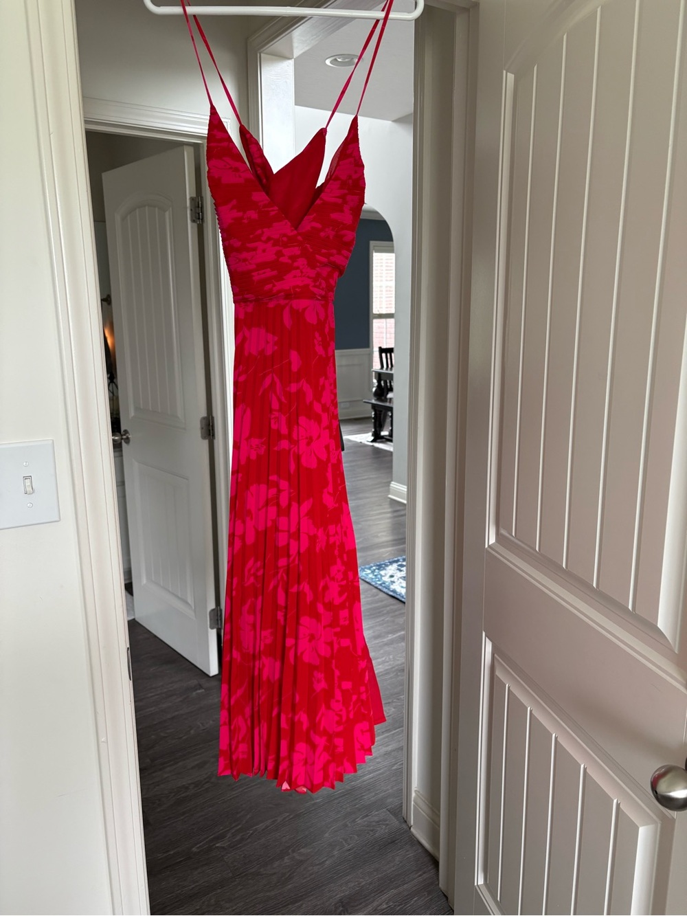 Lulu's Red & Pink Floral V-Neck Spaghetti Strap Maxi Dress NWT - Picture 7 of 7